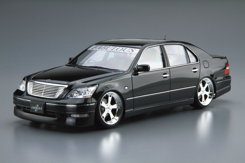 Aoshima 1/24 Super VIP Style Model Kit | Rare Japanese Import